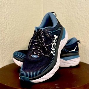 Barley Worn! Like New! Hoka Bondi 7.5